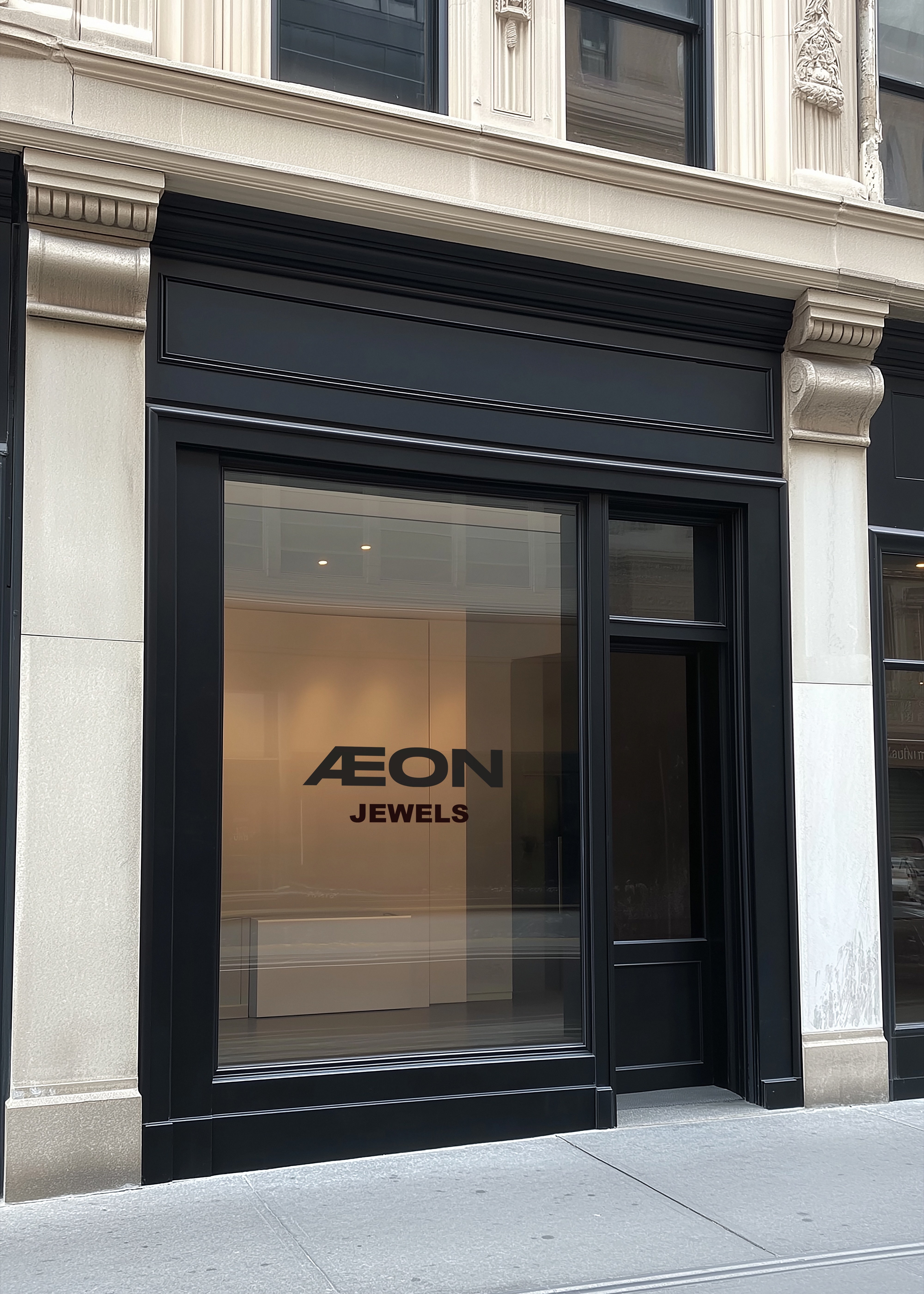 AEON.STORE.4.jpg